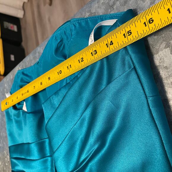 NWT David’s Bridal Oasis Satin Strapless Gown Ruched Dress 10 Blue Vintage Y2K - Picture 12 of 16